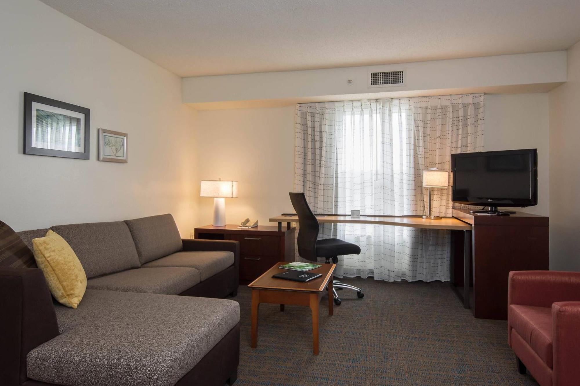 Residence Inn By Marriott Charlotte Piper Glen Exterior foto